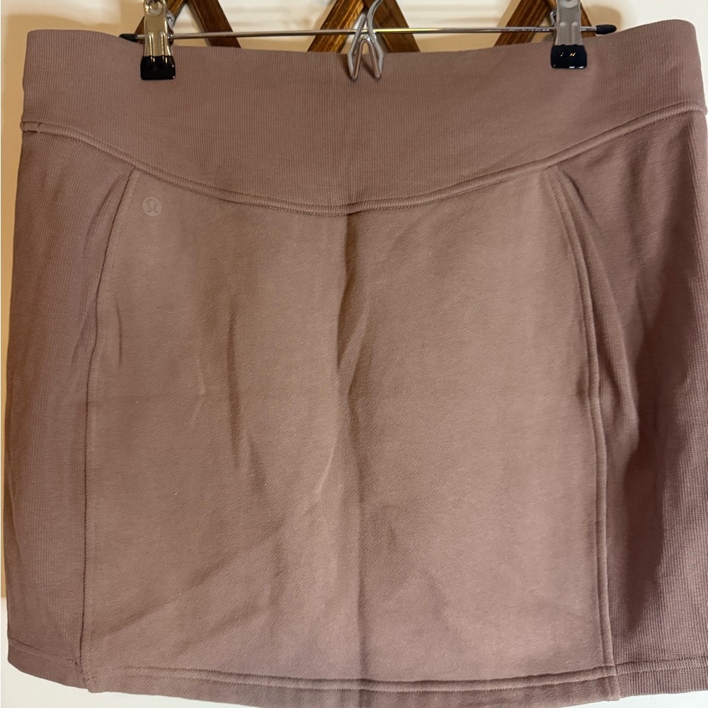 Lululemon skirt